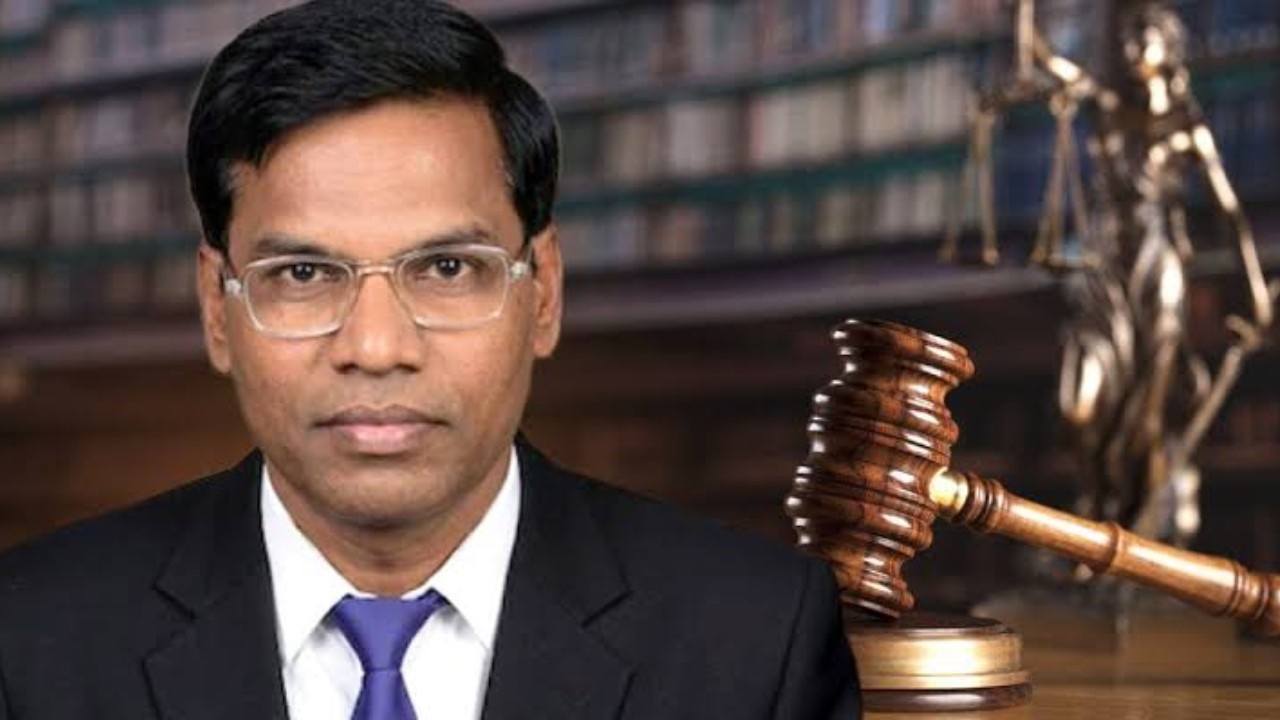 Explainer: 4 నెలలు.. 22 ఉ*రిశిక్షలు.. నేరస్థుల గుండెల్లో రైళ్లు పరిగెత్తించిన ఈ తీర్పుల వెనుక ఉన్న జడ్జీ ఎవరు?