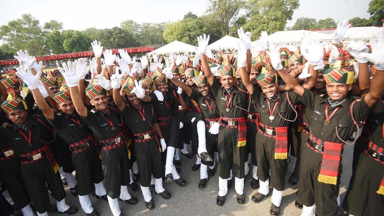 Agniveer Jobs 2026: అగ్నివీరులకు ప్రభుత్వ ఉద్యోగాల్లో కొత్త అవకాశాలు.. రిజర్వేషన్, రూల్స్ ఇవే