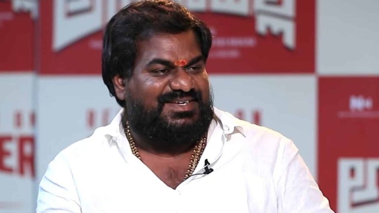 Anakapalli Producer Naidu: టికెట్ ఇవ్వలేదని థియేటర్‌నే కొనేసిన నిర్మాత.. వాట్ ఎ జర్నీ!