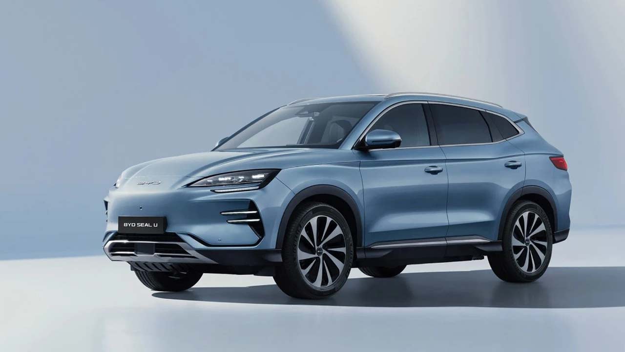 BYD Seal U PHEV SUV: భారత్‌లోకి BYD తొలి ప్లగ్-ఇన్ హైబ్రిడ్ SUV.. 26.6 kWh బ్యాటరీ, 1,000KM కు పైగా రేంజ్