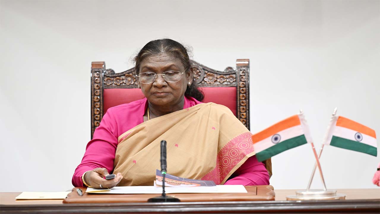 Droupadi Murmu: సువేందు సర్కార్‌కు రాష్ట్రపతి షాక్.. యాంటీ గూండా బిల్లు తిరస్కరణ