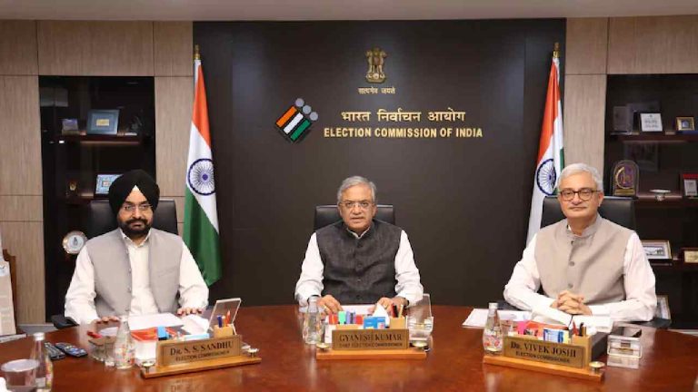 SIR Row: ఎన్నికల కమిషనర్ల భేటీ.. SIR వివాదంపై ఈసీ క్లారిటీ.. ఏం చెప్పిందంటే..
