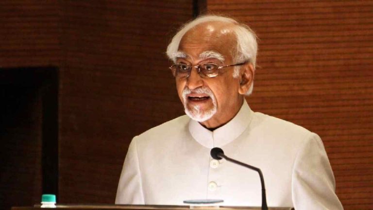 Hamid Ansari row: ‘‘ దేశానికి హిందువులు ముప్పా.?’’.. హమీద్ అన్సారీ వ్యాఖ్యలపై దుమారం..