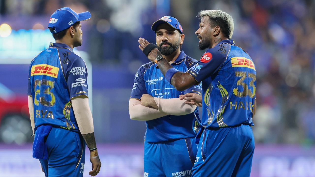 hardik pandya to stay with mumbai indians big ipl 2027 twist