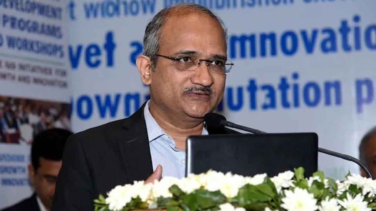 B.Tech Degree: ఇక నుంచి బీటెక్ 5 సంవత్సరాలు.. ప్రతిపాదించిన ఢిల్లీ ఐఐటీ మాజీ డైరెక్టర్..