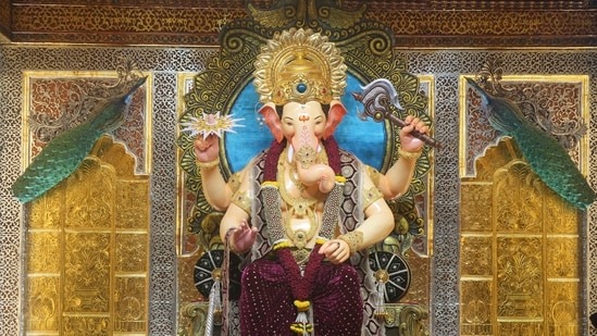 gsb seva mandal mumbai maha ganpati insurance decorations