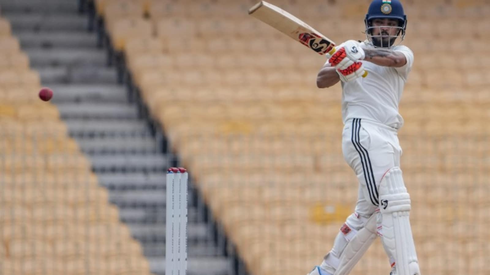 Ishan Kishan: కాటేరమ్మ కొడుకు వీరవిహారం.. బౌలర్లను ‘శత’కొట్టిన ఇషాన్..