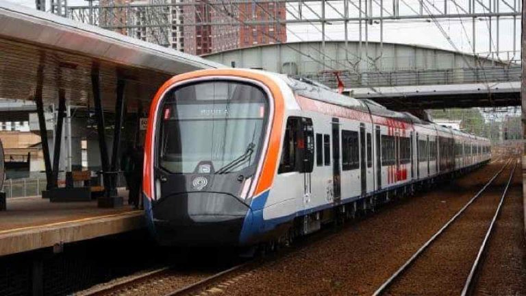 Ivolga high-speed train: భారత్‌కు రష్యా బంపర్ ఆఫర్.. హైస్పీడ్ ‘‘ఇవోల్గా’’ రైలు ప్రతిపాదన..