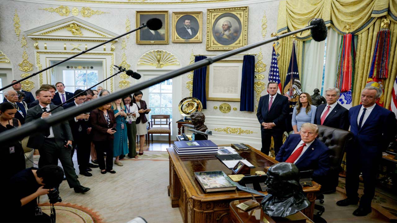 Trump vs Media: వార్తా సంస్థలను ‘కేన్సర్’తో పోల్చిన ట్రంప్.. కోర్టుకెళ్లనున్న మీడియా సంస్థలు
