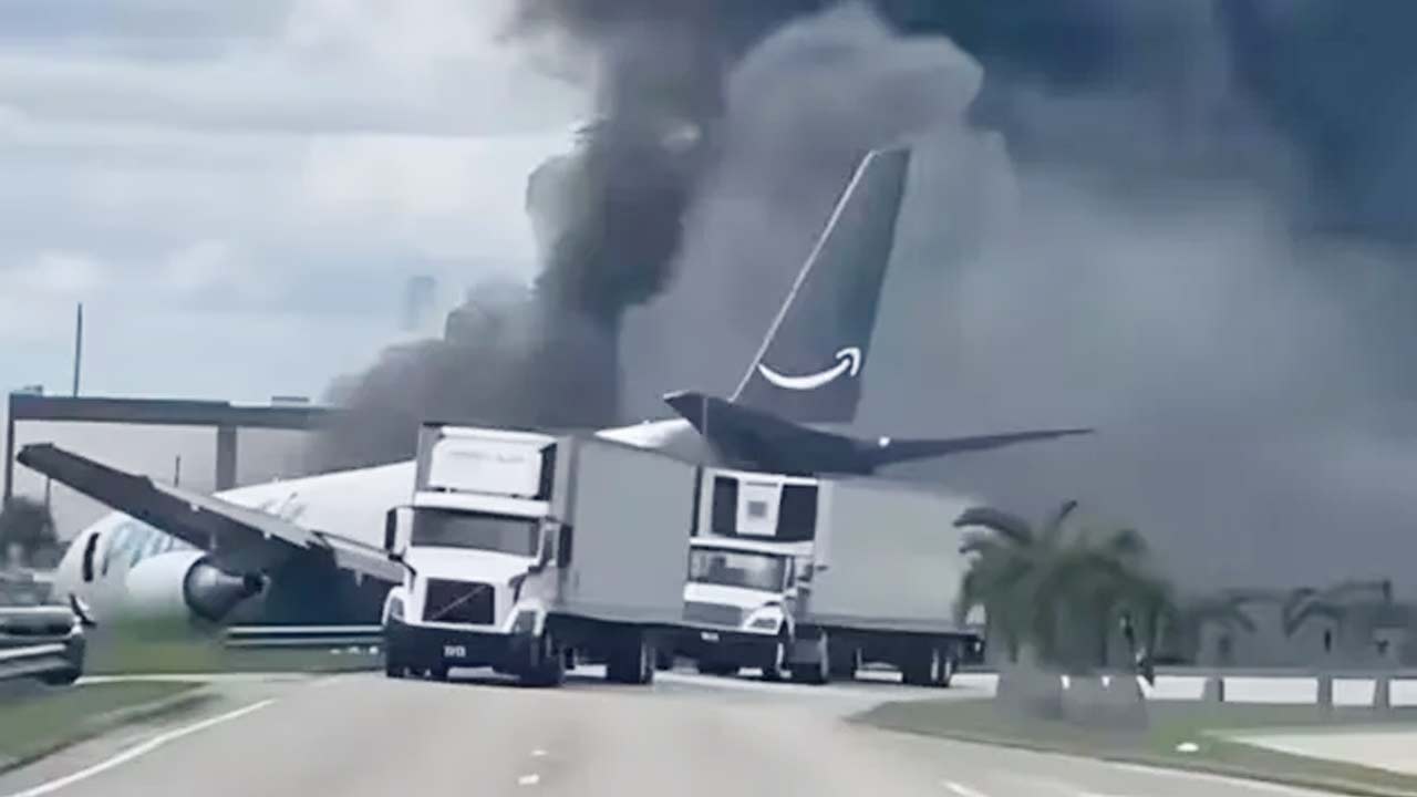 Miami Airport Plane Crash: మయామి విమానాశ్రయంలో ఘోర ప్రమాదం.. అమెజాన్ కార్గో బోయింగ్ 767 కూలి 5 మంది మృతి