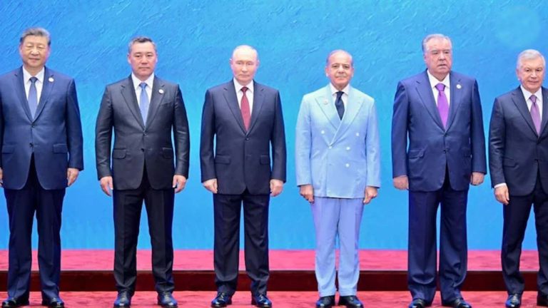 SCO Summit: పాక్ వక్రబుద్ధి.. ఎస్‌సీవో గ్రూప్ ఫొటో నుంచి మోడీ చిత్రం తొలగింపు