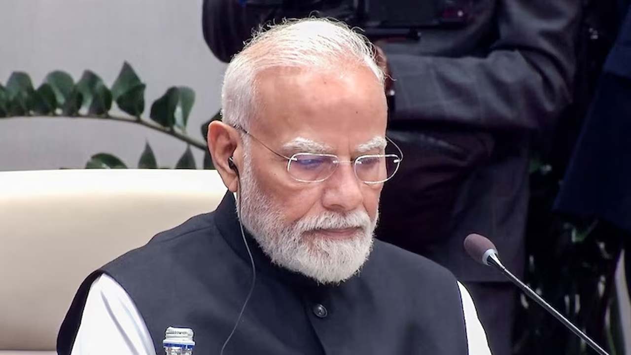 modi strong message on terrorism at sco summit pakistan pm shehbaz sharif