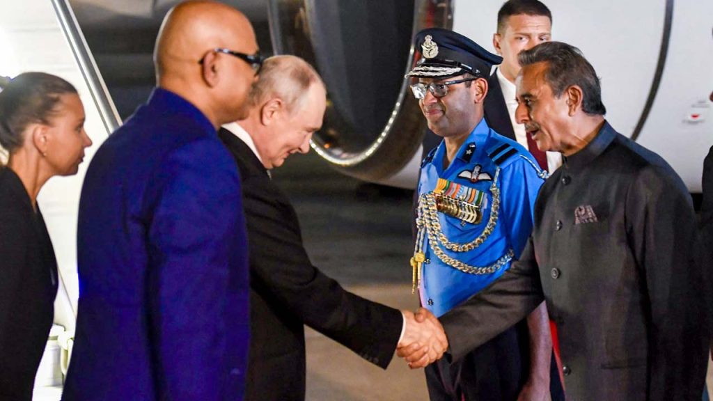 Putin Arrives In Delhi