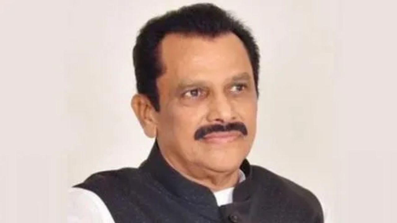 Yanamala Krishnudu: తుని రాజకీయాల్లో కీలక పరిణామం.. జనసేనలో చేరిన యనమల కృష్ణుడు!