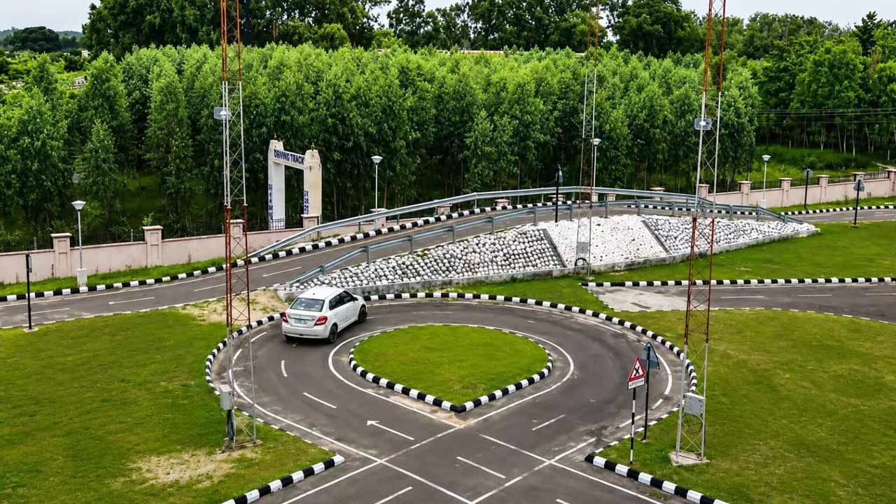 AI Driving Test : డ్రైవింగ్ పరీక్షల్లో ‘ఏఐ’ విప్లవం.. మానవ జోక్యానికి చెక్ పెడుతూ కీలక నిర్ణయం..!