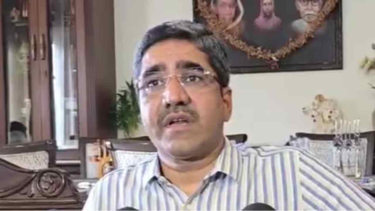 RSS: ఆర్ఎస్ఎస్, హిజ్బుల్ ముజాహిదీన్ ఒకటే.. కాంగ్రెస్ నేత వివాదాస్పద వ్యాఖ్యలు..
