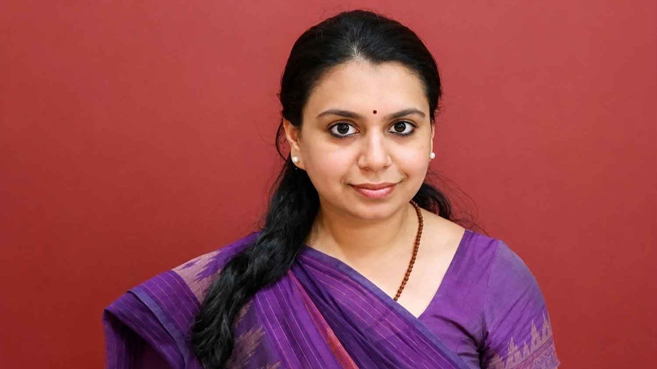 Divya Mittal: ఐఏఎస్‌కు గుడ్‌బై.. రాజకీయాల్లోకి ఎంట్రీ..