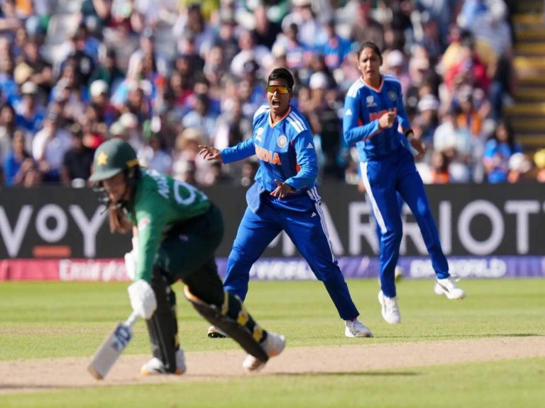 INDW Vs PAKW: కుప్పకూలిన పాకిస్థాన్.. 55 పరుగులకే ఆలౌట్..