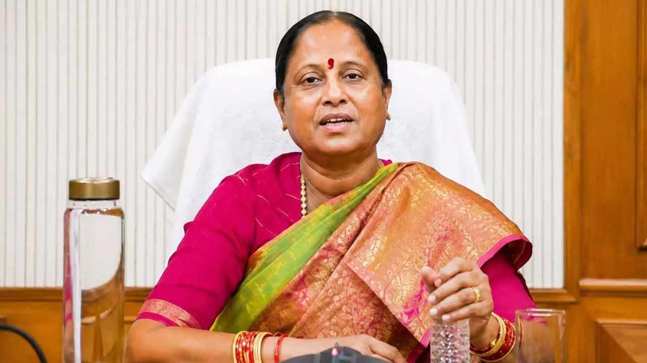 Konda Surekha : కొండా దంపతుల కీలక భేటీ.. ఆ తర్వాత సురేఖ ఢిల్లీకి..!