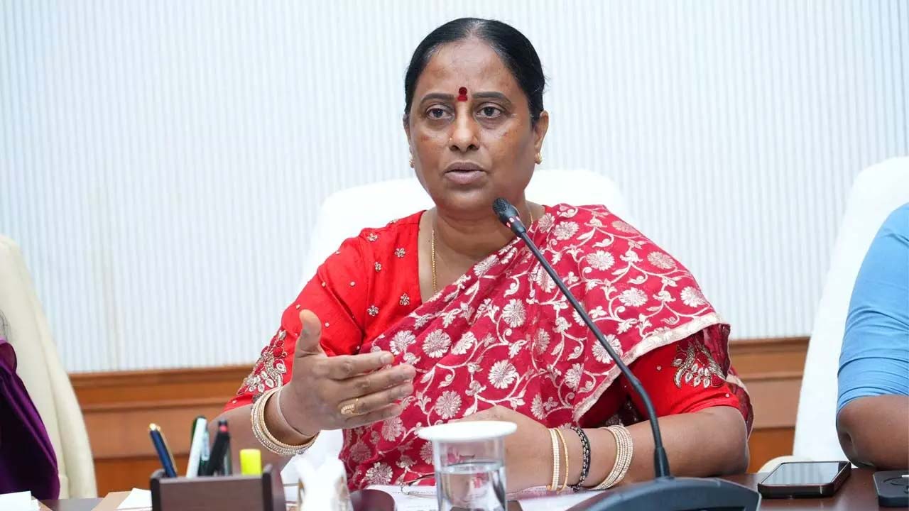 konda surekha letter rahul gandhi bc woman minister allegations