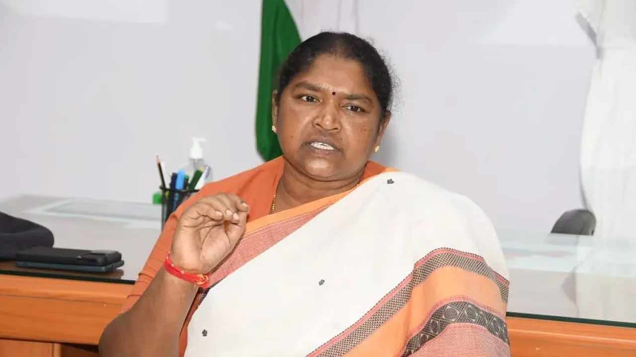 Minister Seethakka : సీతక్క కీలక ప్రకటన.. అక్టోబర్ 25 నుంచి తెలంగాణలో ‘హ్యామ్’ రోడ్లు