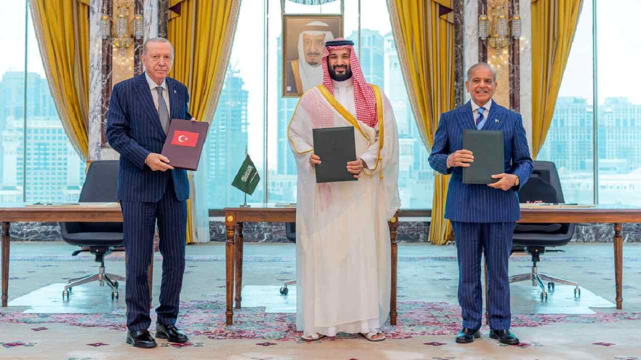 pakistan support saudi arabia houthi threat defence pact