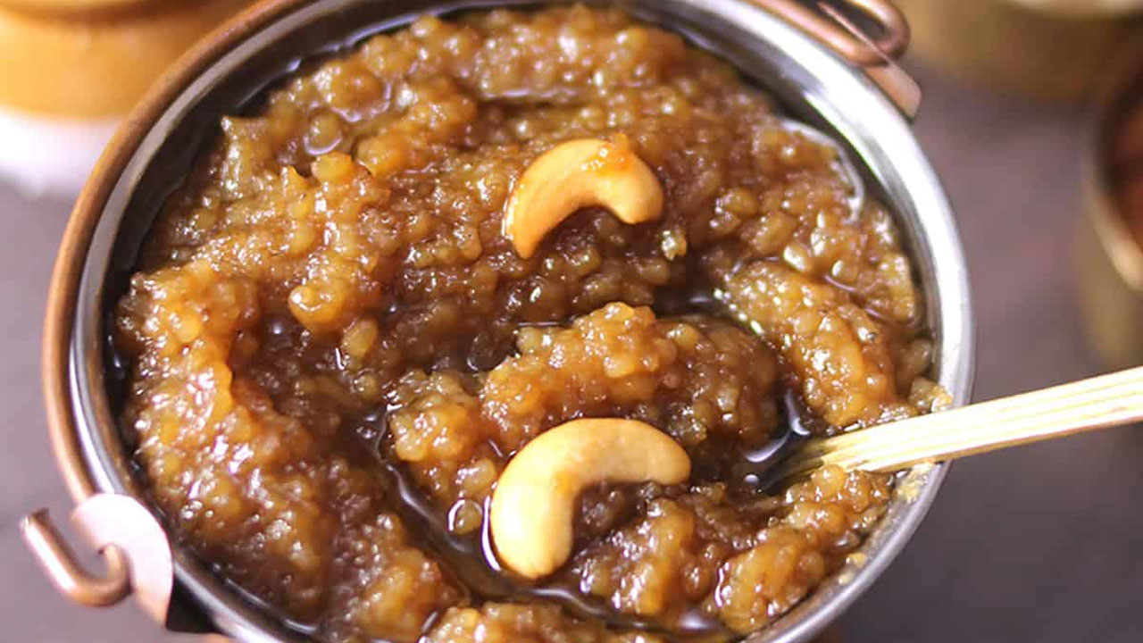 Ragi Sweet Pongal: రొటీన్ స్వీట్లకు గుడ్ బై.. నోటికి రుచి, ఒంటికి బలాన్నిచ్చే రాగి తీపి పొంగలి చేసేయండిలా!