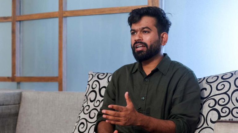 Abhijeet Dipke: అభిజీత్ దిప్కే ఇంట్లో విషాదం.. అరెస్టైన కొద్దిసేపటికే ఘటన