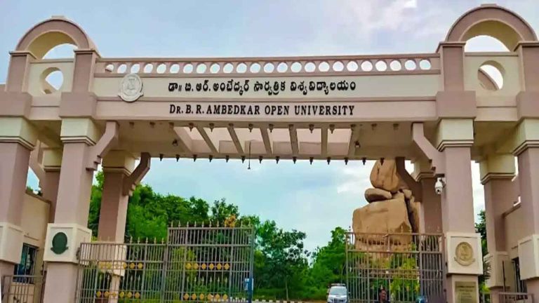 BRAOU Admissions: అంబేద్కర్ ఓపెన్ యూనివర్సిటీ డిగ్రీ, పీజీ దరఖాస్తుల గడువు మళ్లీ పొడిగింపు.. ఎప్పటి వరకంటే..