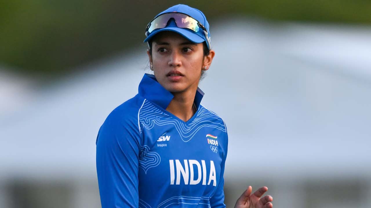 ind w vs zim w 1st t20 smriti mandhana begins captaincy era india opt to bowl