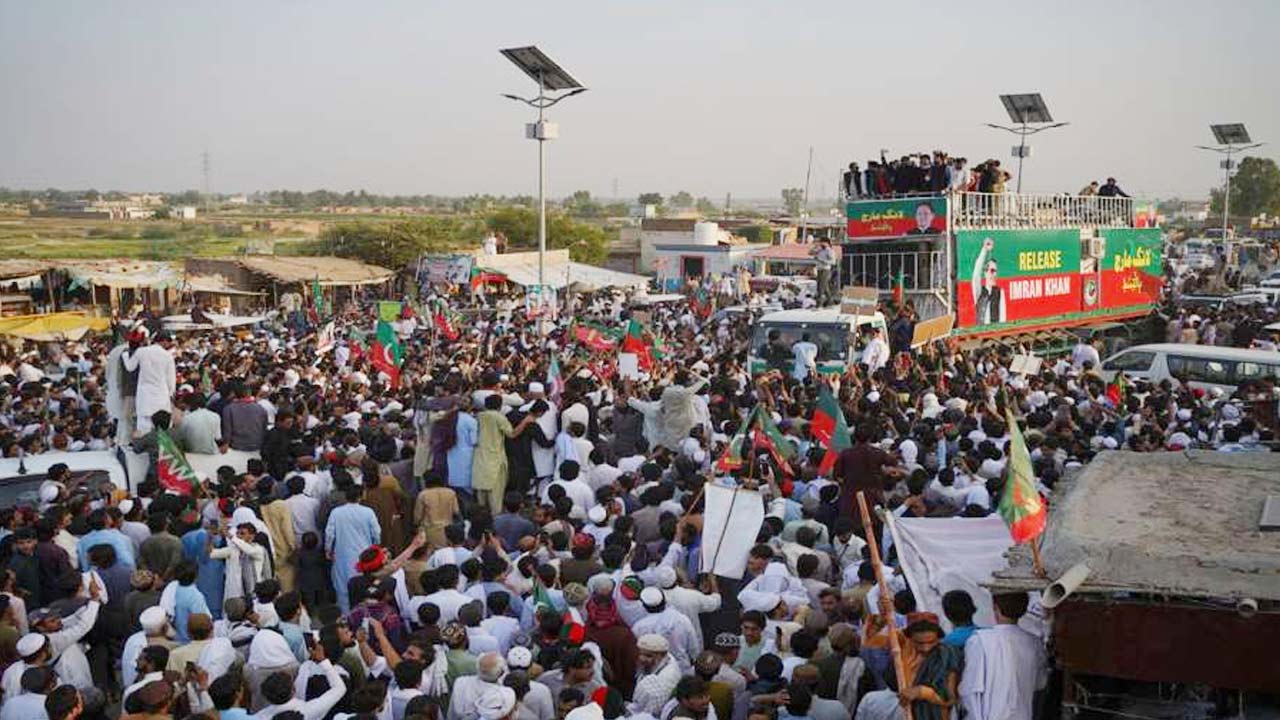 imran khan release protest 2000 pti workers arrested islamabad under section 144