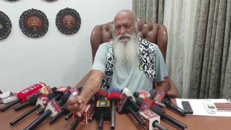 JC Prabhakar Reddy: తాడిపత్రిలో జేసీ వర్సెస్ కేతిరెడ్డి.. మున్సిపల్ ఎన్నికలపై హాట్ కామెంట్స్