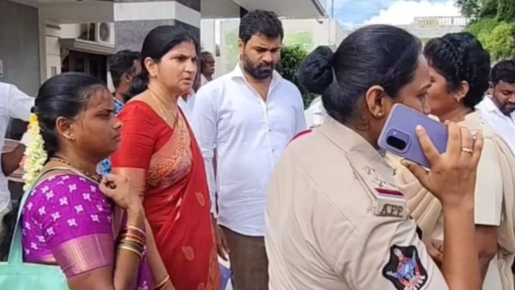 Jammalamadugu Indiramma Ycp