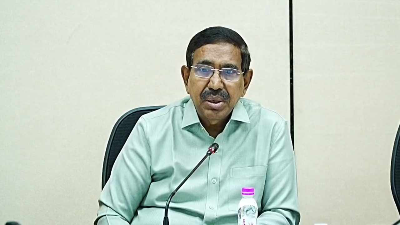 amaravati land pooling minister narayana reviews crda progress