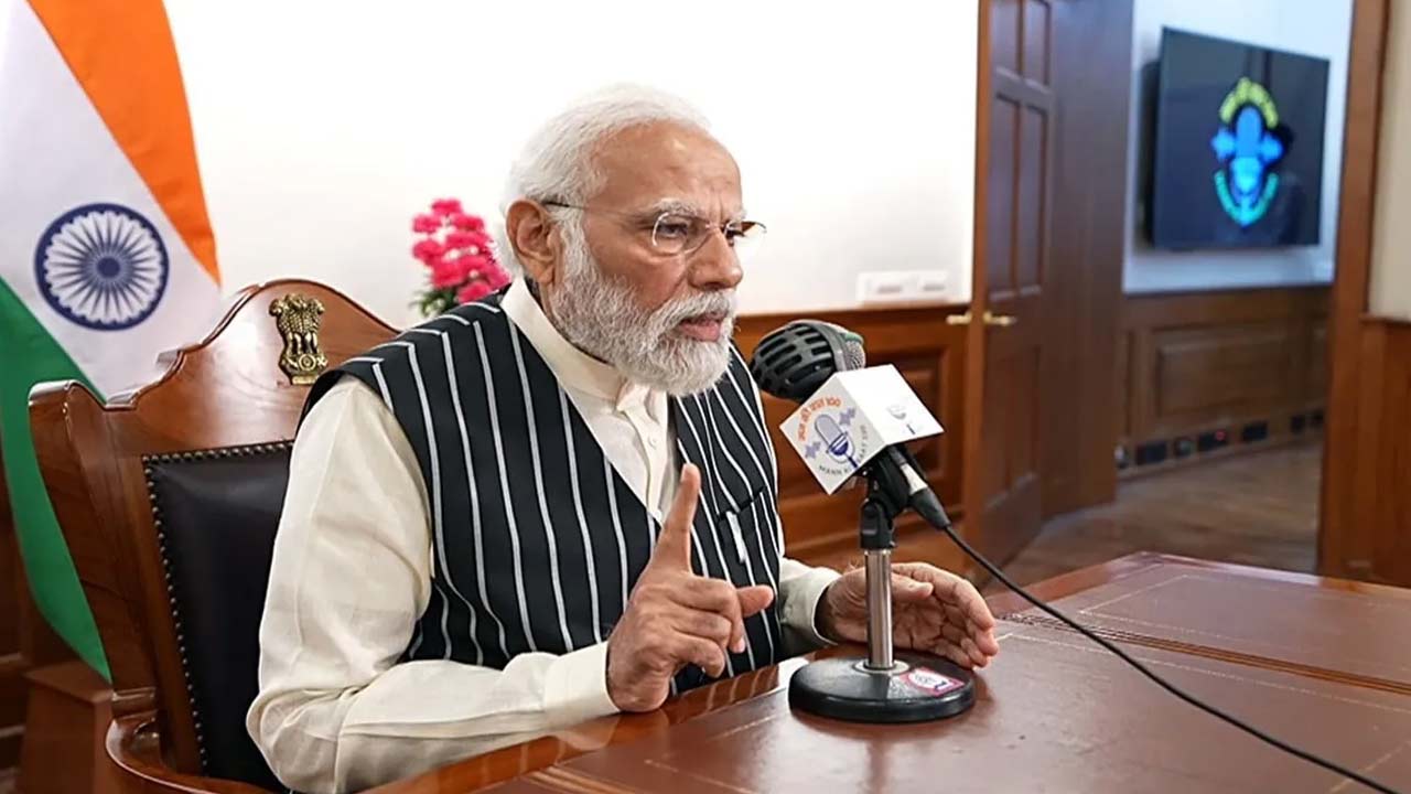 mann ki baat pm modi pushes vocal for local praises indian products