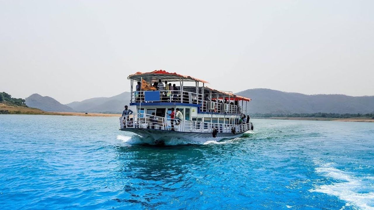 papikondalu boating resumes after 70 days in andhra pradesh