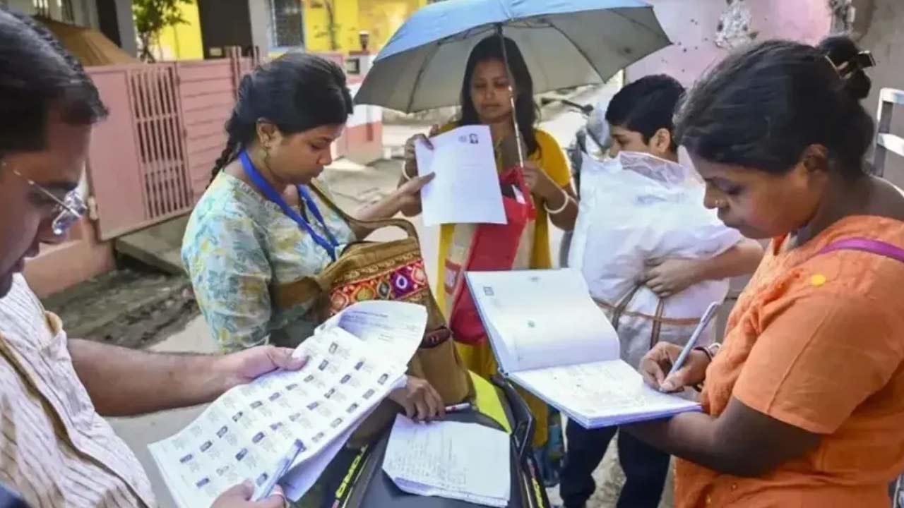 election commission extends sir deadline in telangana ap delhi and 3 other states