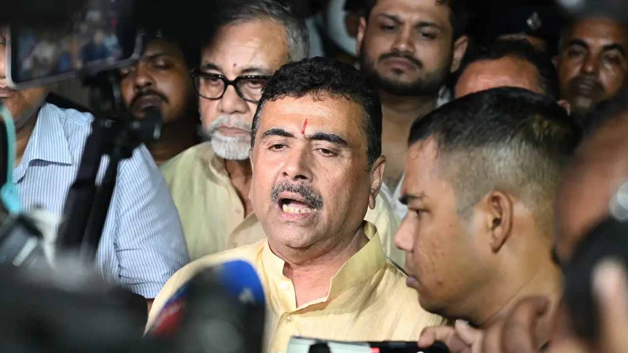 West Bengal Govt: కోల్‌కతా తొక్కిసలాట ఘటన.. మృతుల కుటుంబసభ్యుల్లో ఒకరికి ప్రభుత్వ ఉద్యోగం.