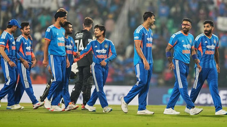 Team India: మాకు విశ్రాంతి వద్దు, ప్రతి మ్యాచ్ ఆడుతాం.. టీమిండియా సీనియర్ ప్లేయర్స్ భయం అదేనా?