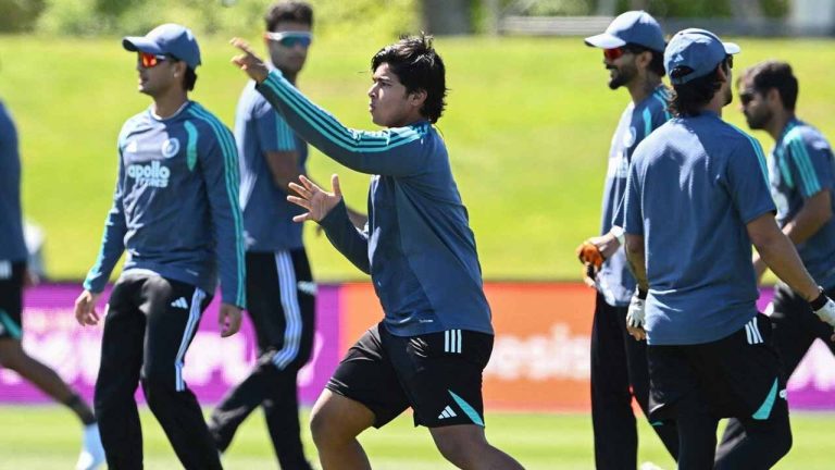 India’s Playing XI: కివీస్‌తో తొలి పోరు.. టీమిండియా తుది జట్టులో వైభవ్‌కు ఛాన్స్..?