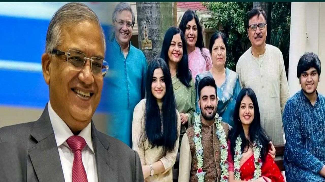gyanesh kumar family ias ips doctors civil services