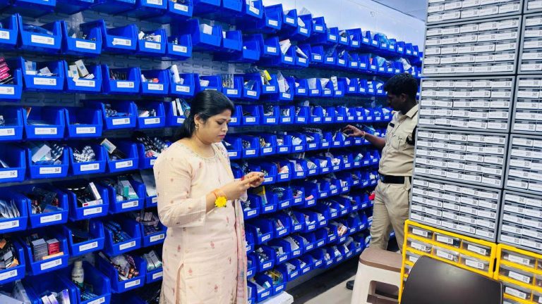 Hyderabad: తెలంగాణలో ఆన్‌లైన్ మెడిసిన్ విక్రయాలపై కొరడా.. 32 మెడికల్ షాపులకు నోటీసులు