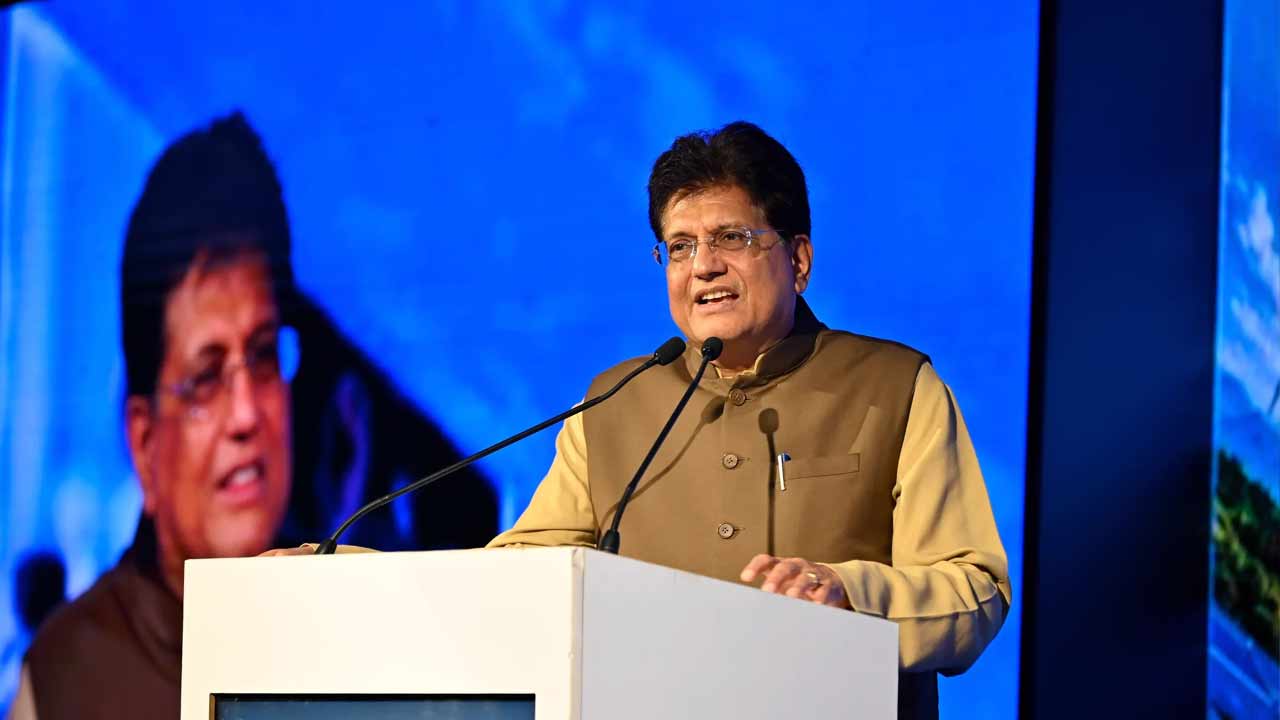 Piyush Goyal : వికసిత్ భారత్ సాధనలో తెలంగాణ కీలక పాత్ర పోషించాలి