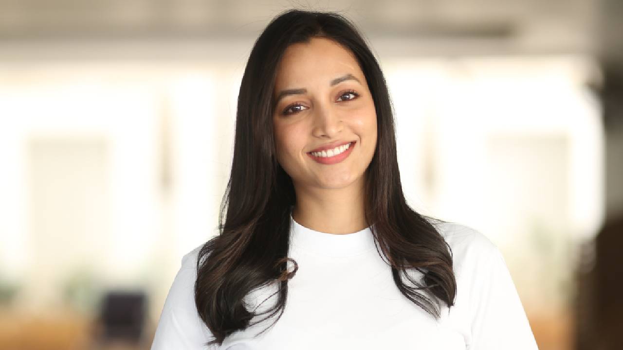 Srinidhi Shetty: ‘ఆదర్శ కుటుంబం’ డైలాగులు గూస్‌బంప్స్ తెప్పిస్తాయి