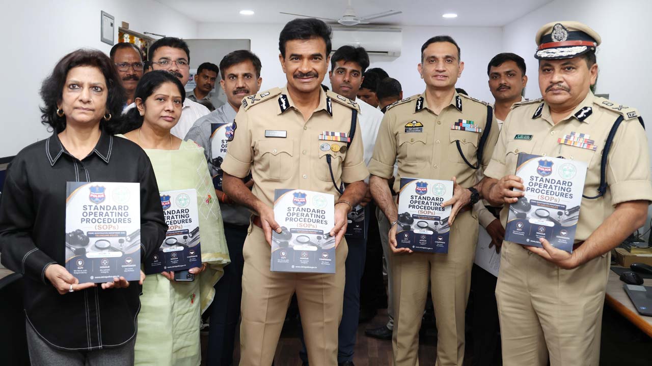 telangana police face recognition fingerprint apps