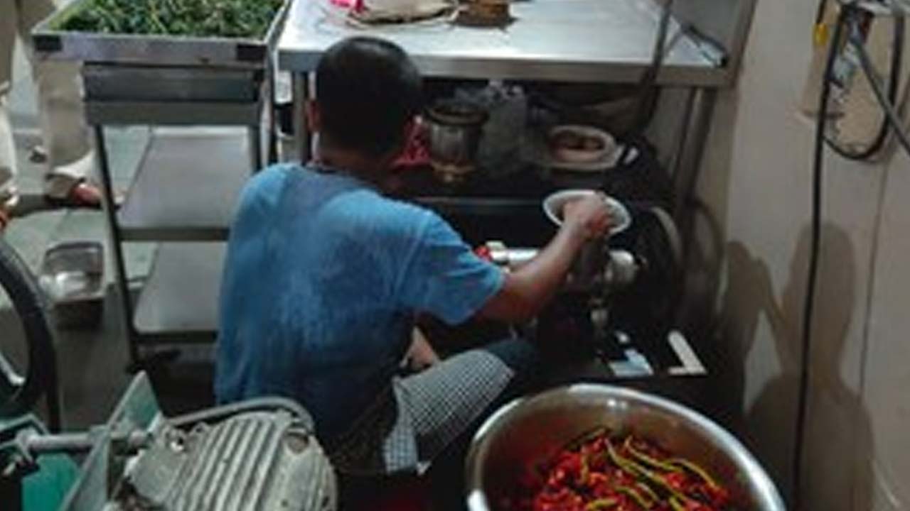 hyderabad vijayawada highway hotel food safety raids